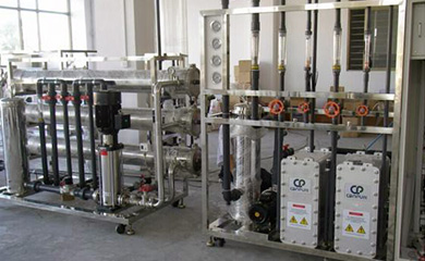 我司生產的超純水設備出水水質符合美國ASTM純水水質標準、我國電子工業部電子級水質技術標準（18MΩ.cm、15MΩ.cm、10MΩ.cm、2MΩ.cm、0.5MΩ.cm五級標準）、我國電子工業部高純水水質試行標準、美國半導體工業用純水指標、日本集成電路水質標準、國內外大規模集成電路水質標準。