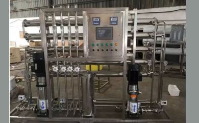       宏森環保所生產的設備經過廠家專業的設計生產可以長期穩定的提供純化水，可滿足藥廠、醫院純化水制取、輸液制取的要求。宏森環保純化水系統可用于醫療器械、醫藥制劑、體外診斷試劑、制藥用水、血液凈化、血液透析、大輸液、生化制品用水、醫用無菌水、口服液用水、消毒室、醫院供應室、中央供水等。